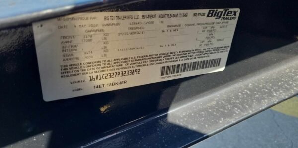 18 Foot Big Tex Black Heavy Duty Tandem Axle Equipment Trailer (14ET-18BK-MR) - Image 4