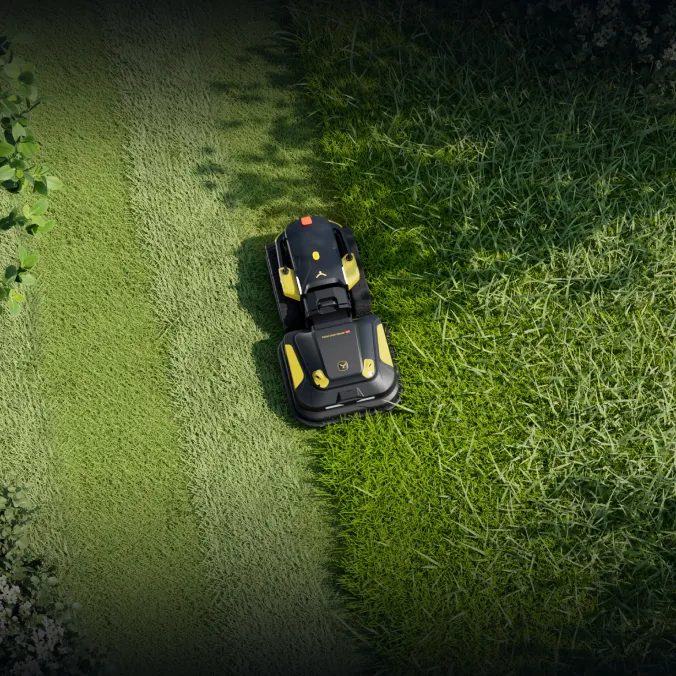 Yarbo Lawn Mower Pro - Image 3